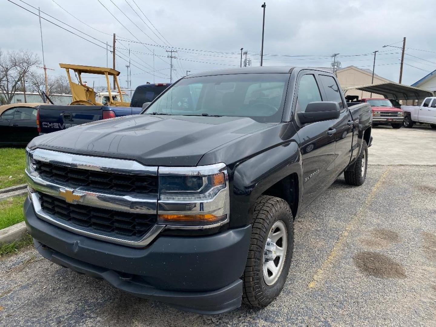 2018 Black Chevrolet Silverado 1500 LS Crew Cab Long Box 4WD (3GCUKNEC6JG) with an 5.3L V8 OHV 16V engine, 6A transmission, located at 1687 Business 35 S, New Braunfels, TX, 78130, (830) 625-7159, 29.655487, -98.051491 - Photo#0